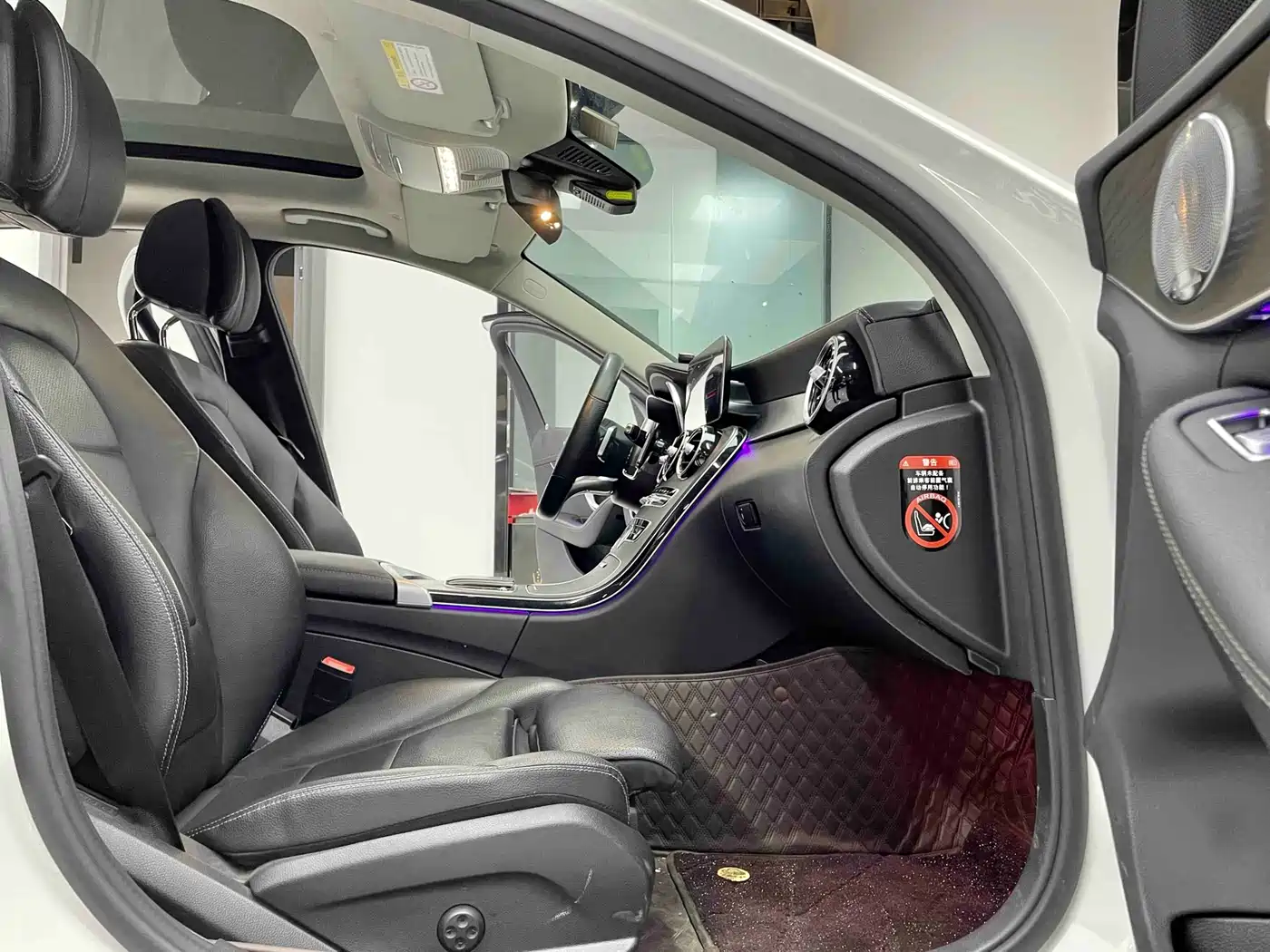 Mercedes-Benz C-Class 2021 C 260 L Sport Starry Exclusive Edition фото 13