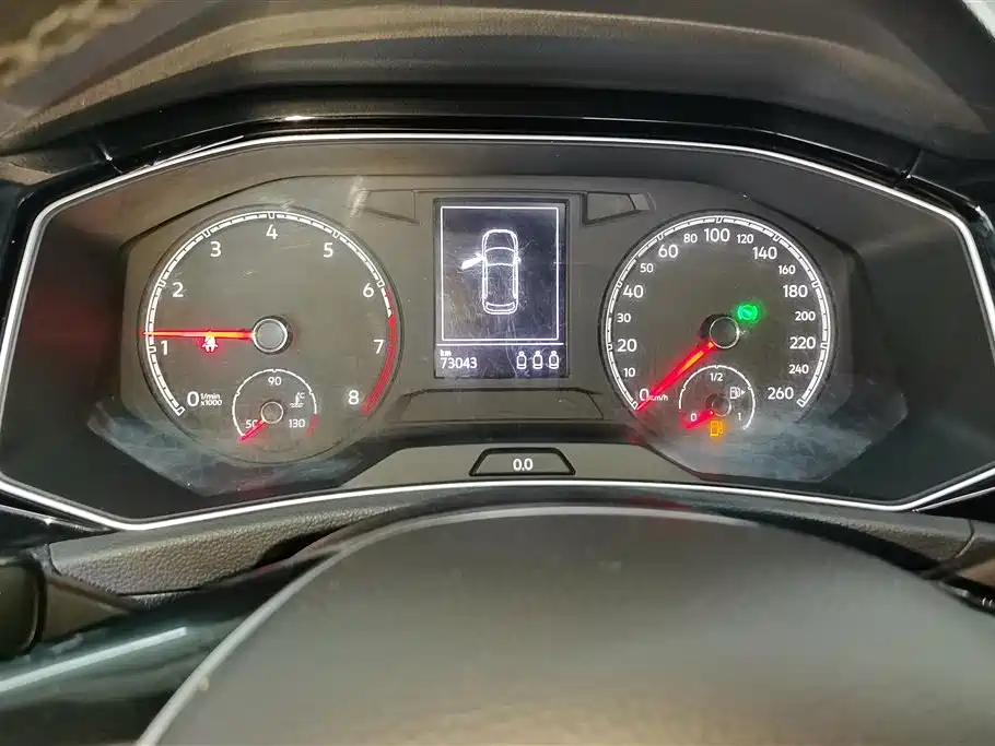 Volkswagen T-ROC 2019 280TSI DSG 2WD Comfort Version China VI фото 13