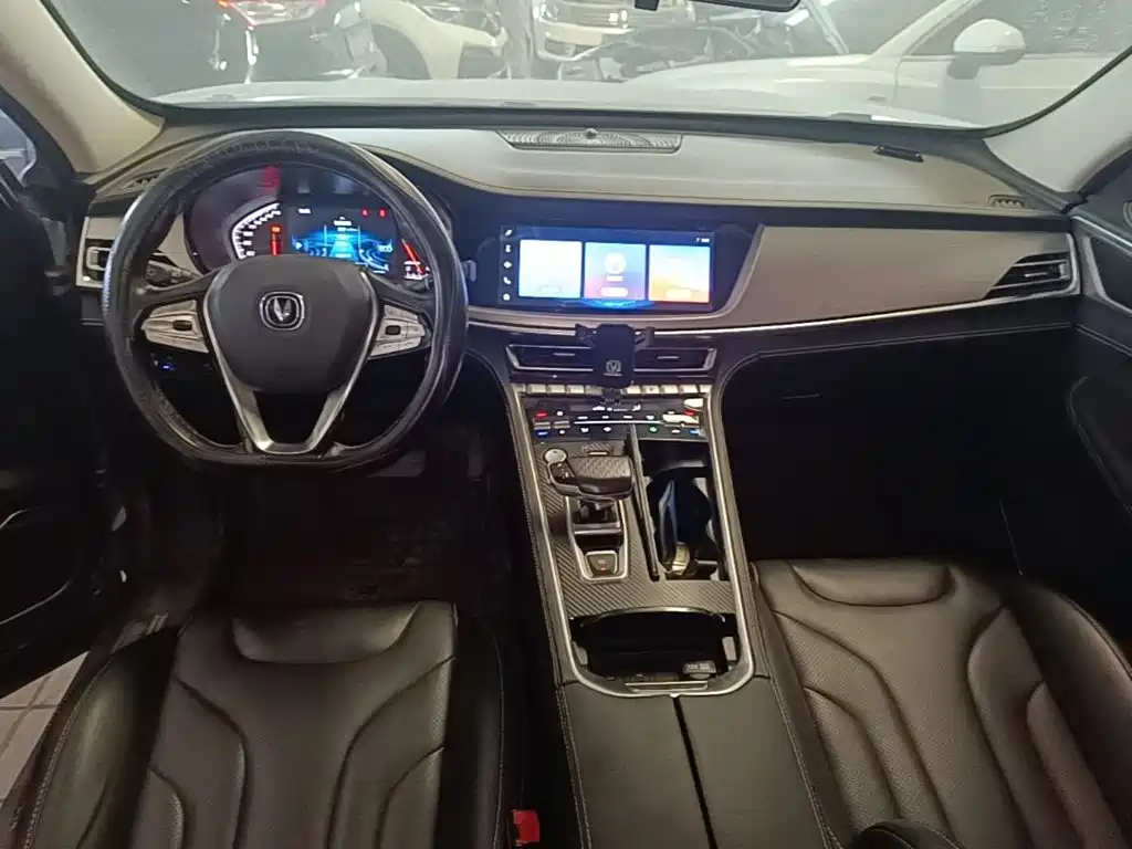 Changan CS85 COUPE 2020 2019 2.0T Auto Sport Edition (China VI)