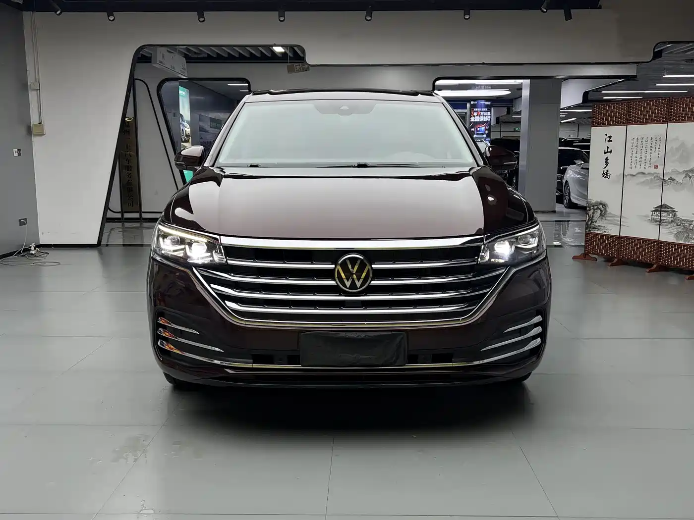 Volkswagen Viloran 2024 380TSI Executive Edition фото 2