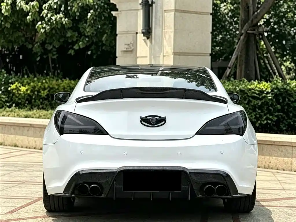 Hyundai Genesis Coupe 2009 Model 2.0T Automatic Luxury Edition фото 11