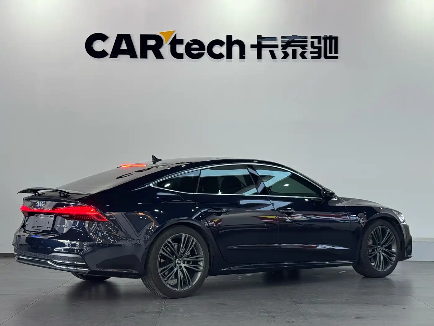 Audi A7 2022 45 TFSI Premium Selection фото 28