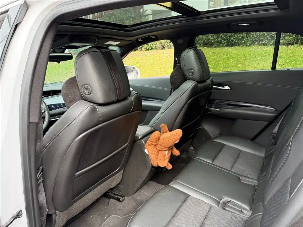 Cadillac XT4 2022 28T FWD Style фото 9