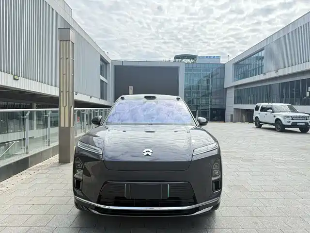 NIO ES8 2025 Base Model 7-Seater