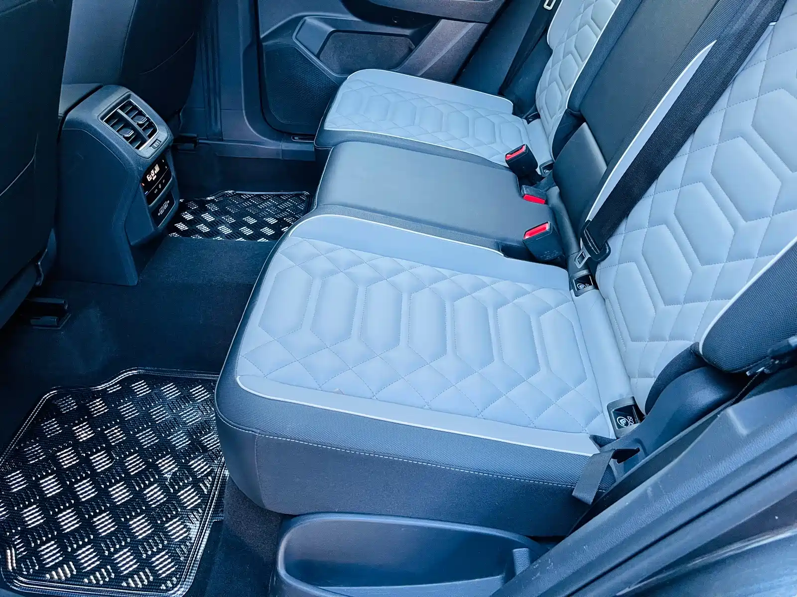 Photo 16 - Volkswagen Tayron