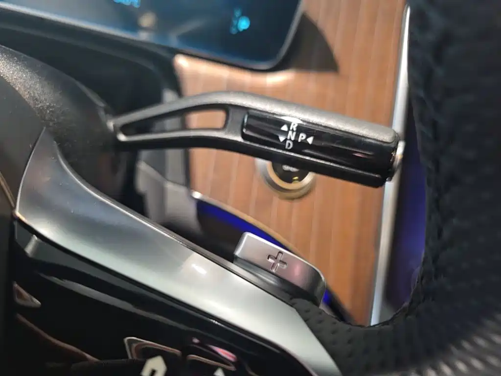 Mercedes-Benz EQE 2025 2025 Model 500 4MATIC Luxury Edition