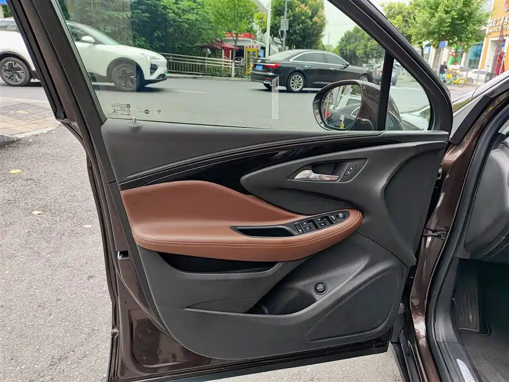 Buick Envision Plus 2021 532T FWD Luxury Trim фото 6
