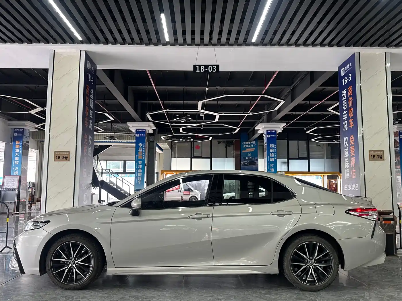 Toyota Camry 2021 2.0S Sporty Edition фото 4