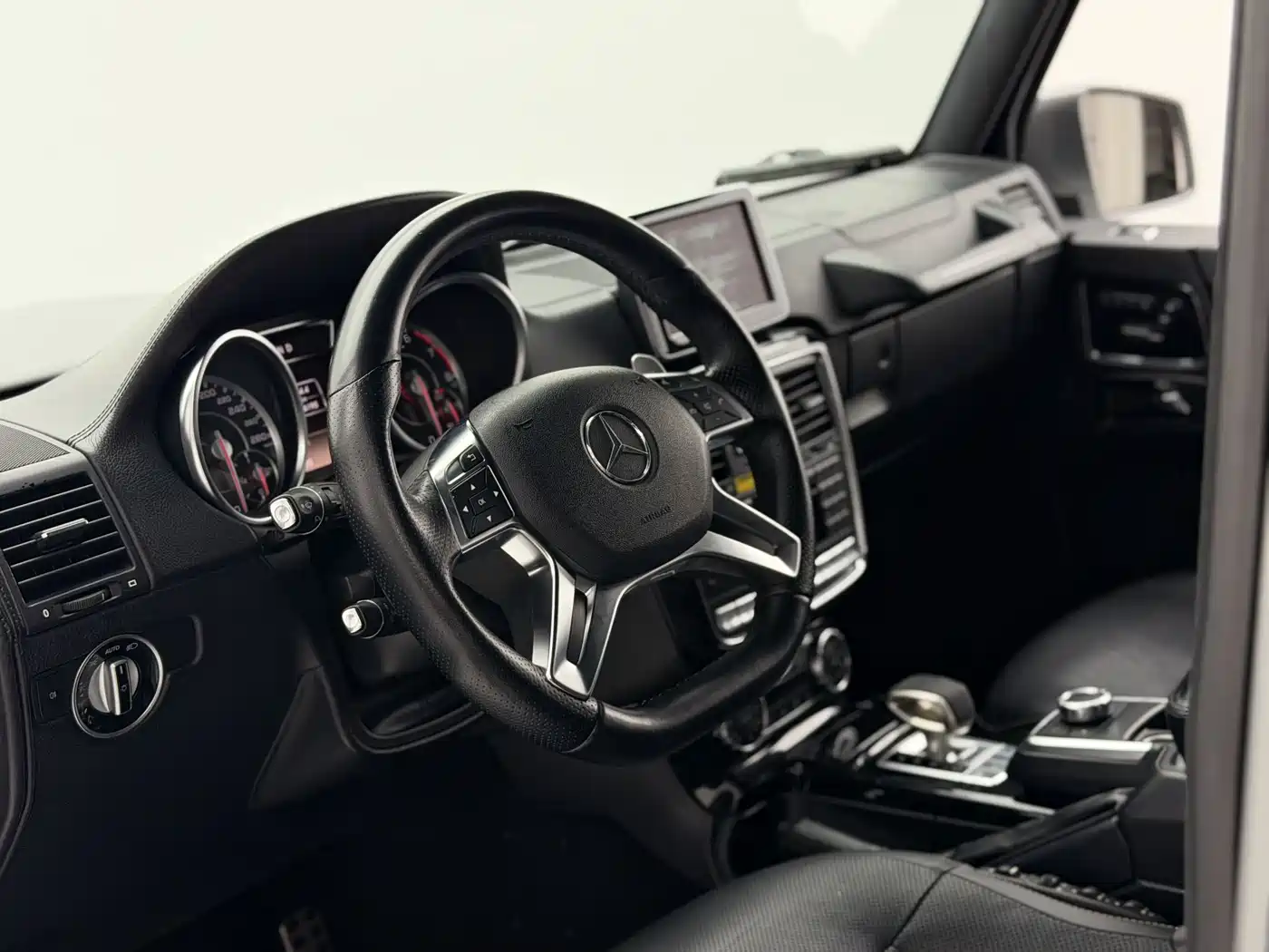 Mercedes-Benz G-Class AMG 2013 AMG G 63 фото 13