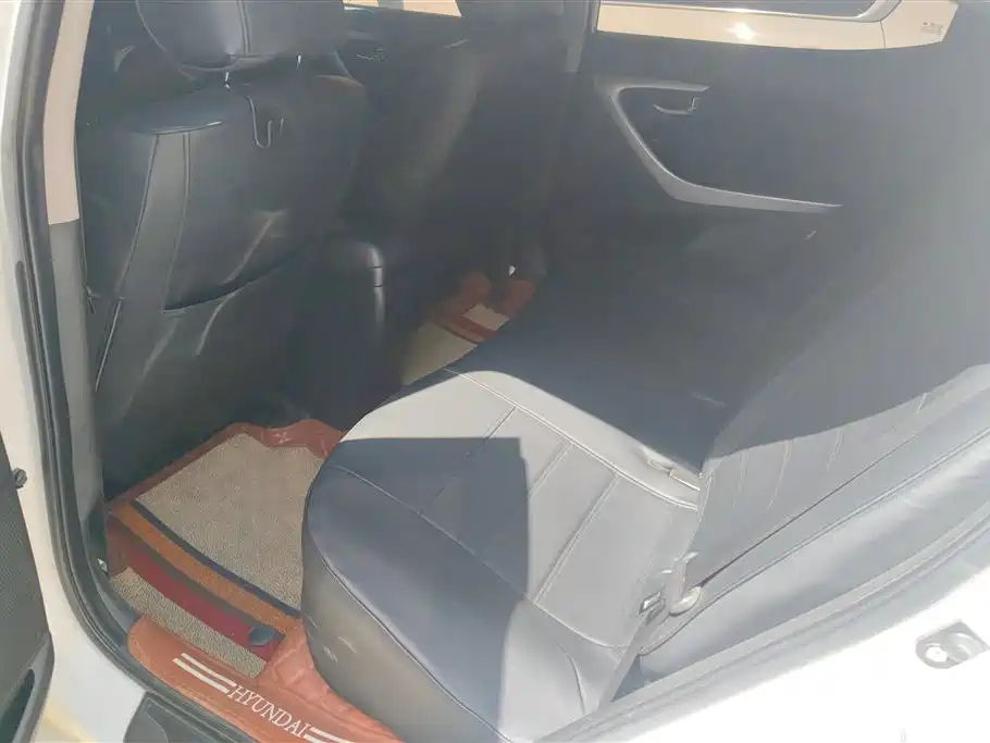Hyundai Langdong 2012 1.6L Manual Leading фото 11