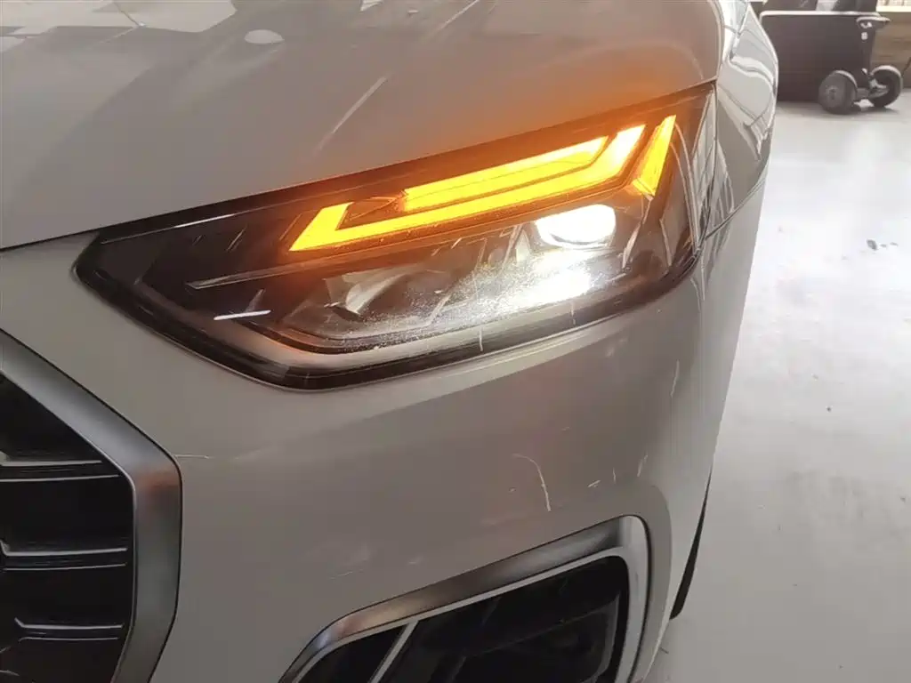 Audi Q5L 2022 Facelift 40T Luxury Dynamic фото 24