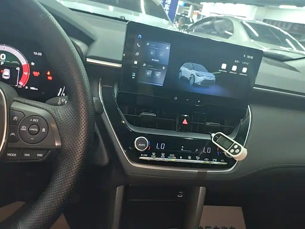 Toyota Frontlander 2024 2.0L Smart Hybrid Dual Engine Leading Edition фото 13