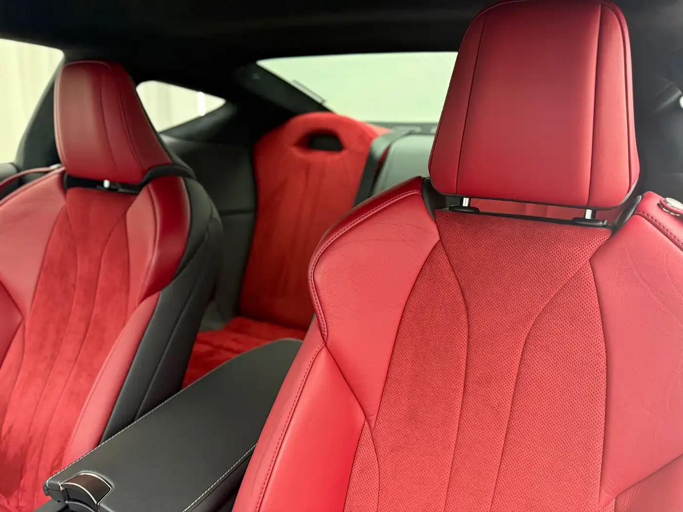 Lexus LC 2021 500h Special Edition фото 8