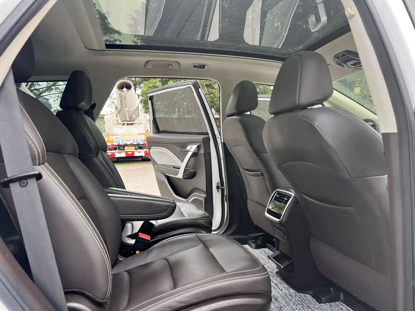 GEELY AUTOMOBILE JIAJIE