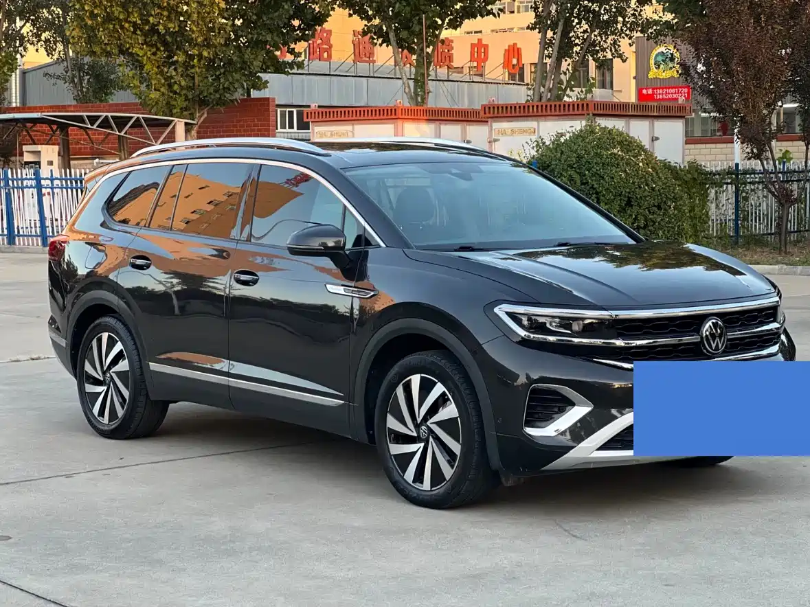 Volkswagen Talagon 2022 380TSI 4WD Luxury Premium Pro Edition 6-seater фото 3