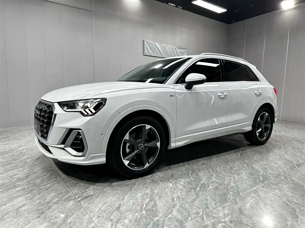 Audi Q3 2022 35 TFSI Fashion Dynamic фото 7