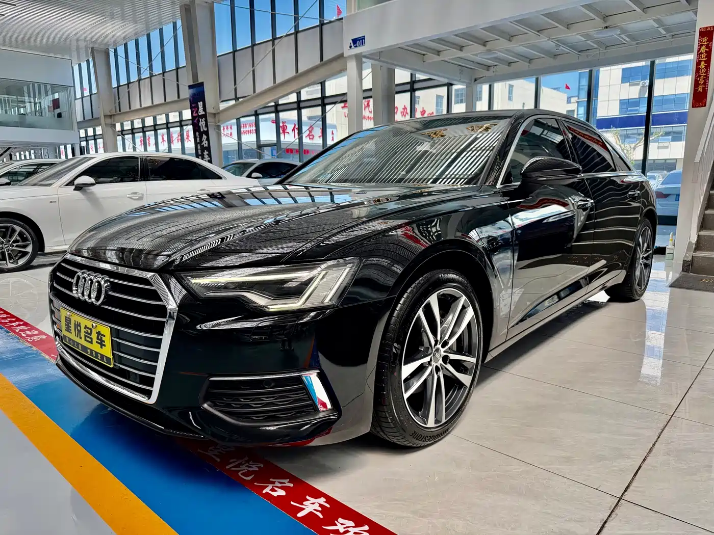Audi A6L 2021 40 TFSI Luxury Elegance фото 2
