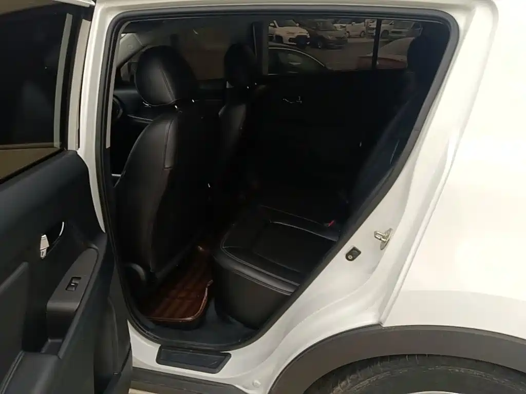 Фото 17 - Kia Sportage