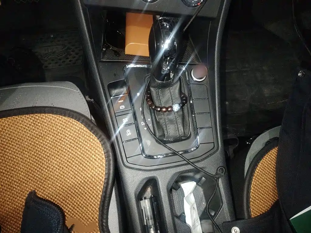 Volkswagen Bora 2023 1.5L Auto Free Ride Limited Edition фото 6