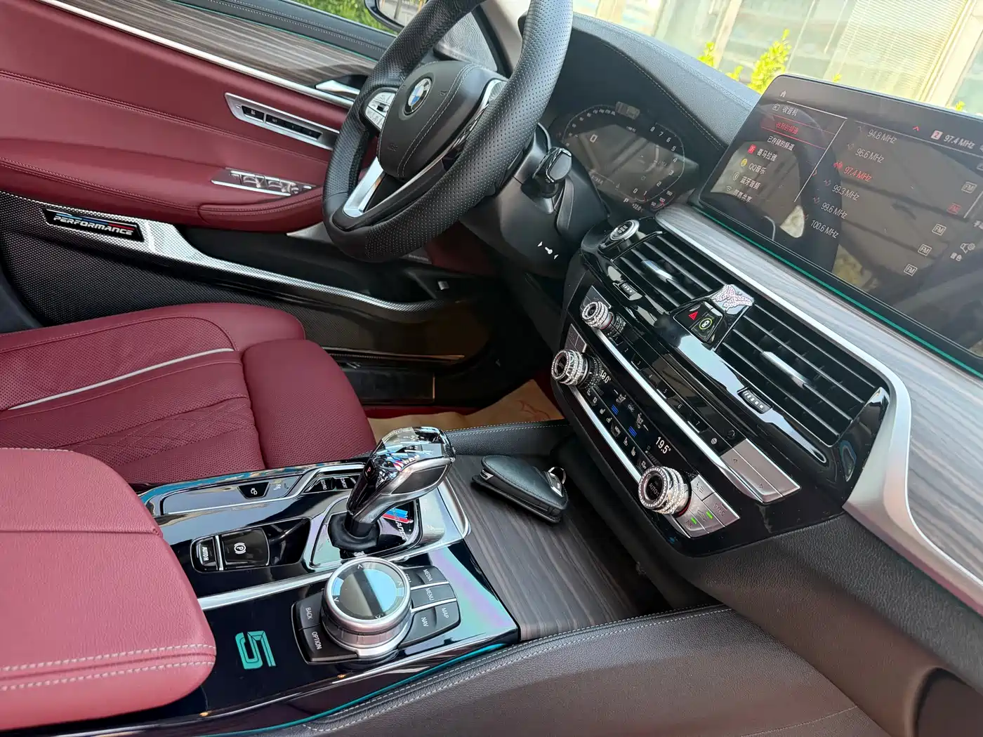 BMW 5 Series 2022 530Li Executive Luxury Package фото 9