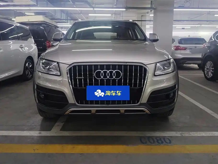 Audi Q5 2017 Plus 40 TFSI Technology фото 2