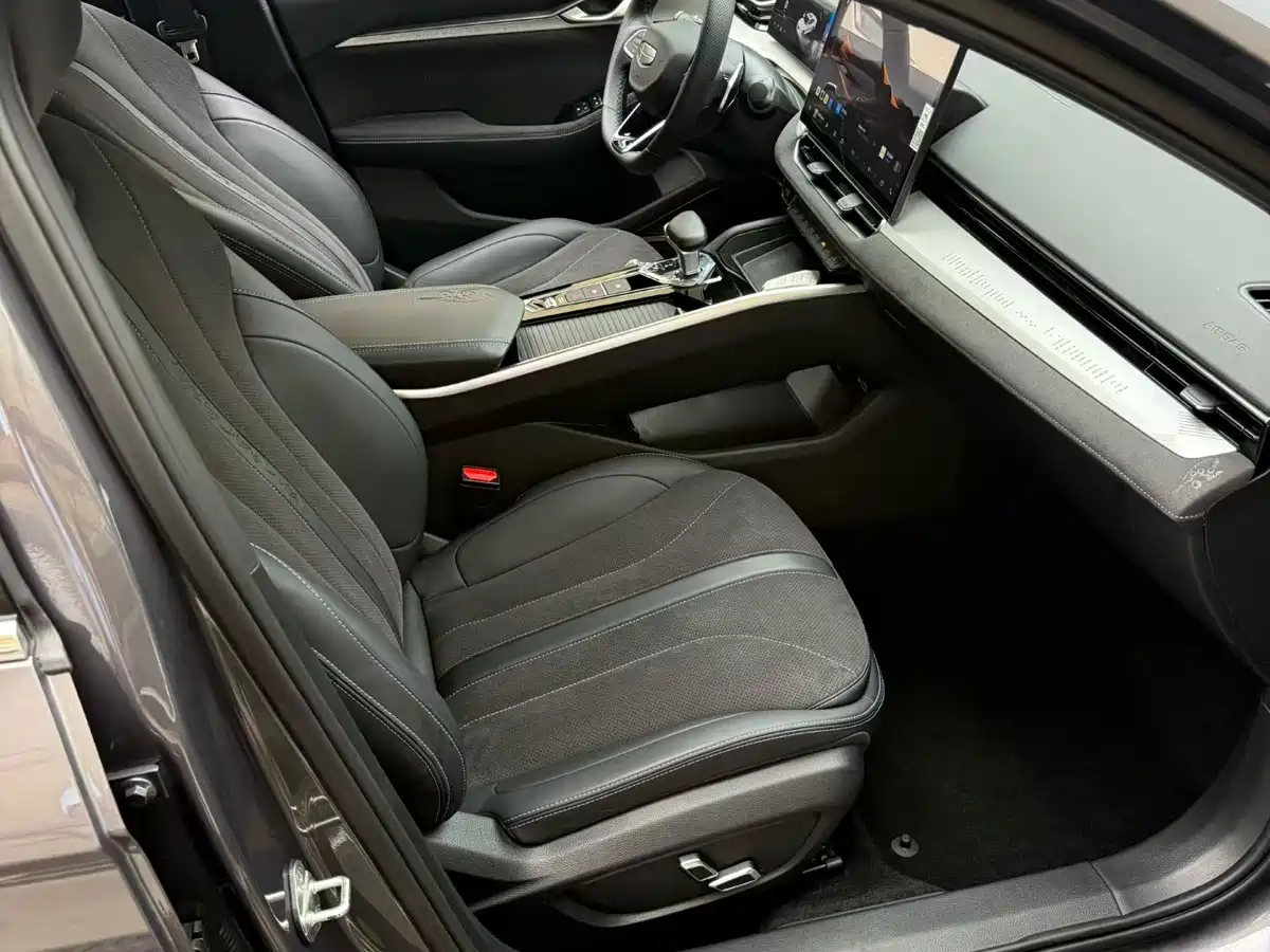 Фото 5 - Geely Preface
