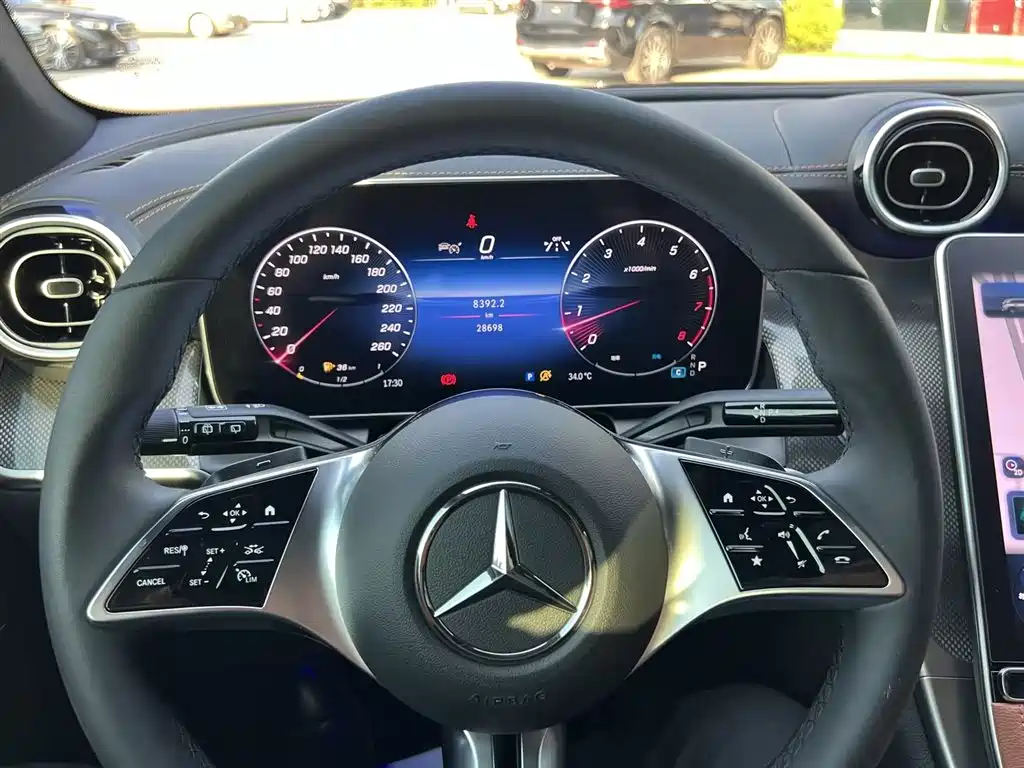 Mercedes-Benz GLC 2024 GLC 260 L 4MATIC Dynamic 5-seater фото 15