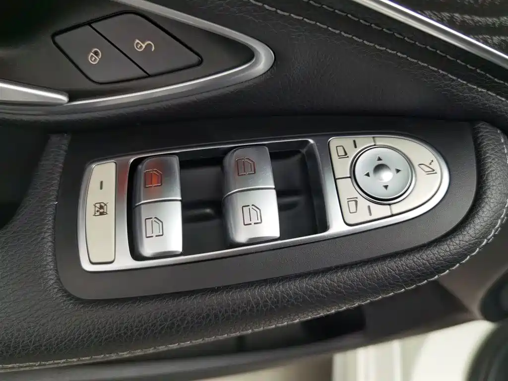 Mercedes-Benz C-Class 2019 C 180 L Fashion Sport Edition фото 9