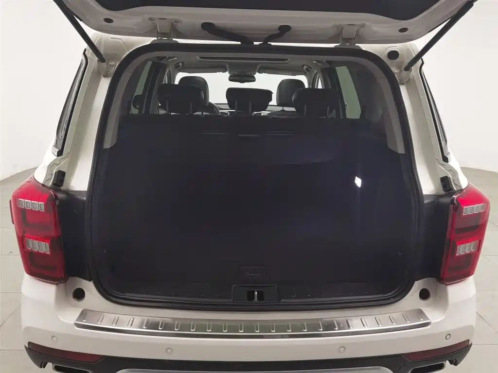 GAC Trumpchi Trumpchi GS7 2017 320T 2WD Luxury Smart Connect фото 16