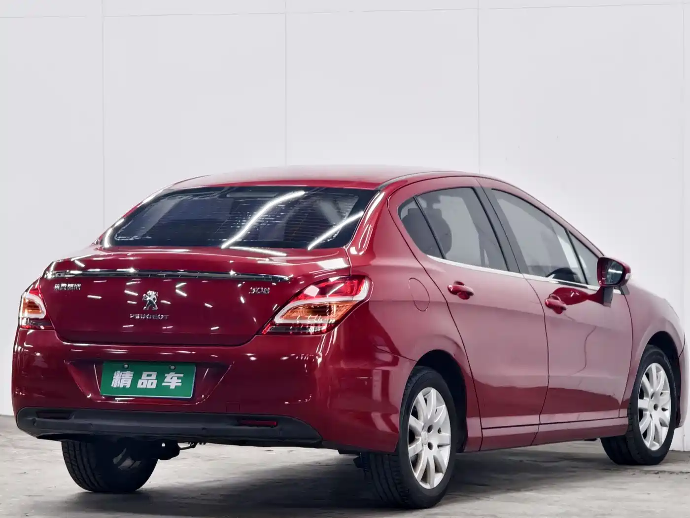 Фото 4 - Peugeot 308