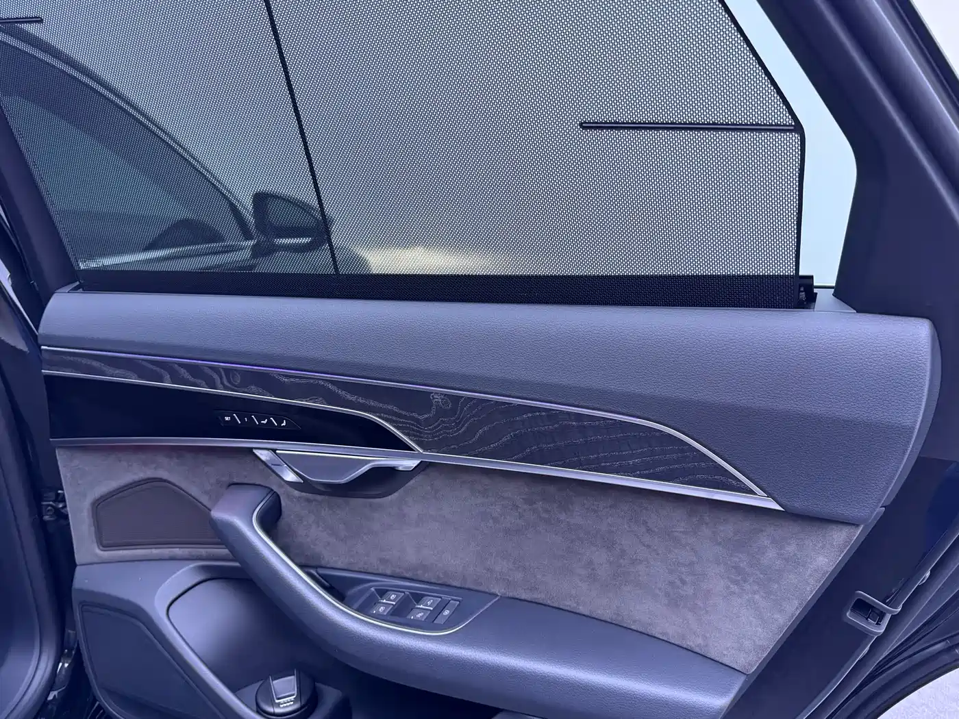 Audi A8 2021 A8L 50 TFSI quattro Comfort фото 15