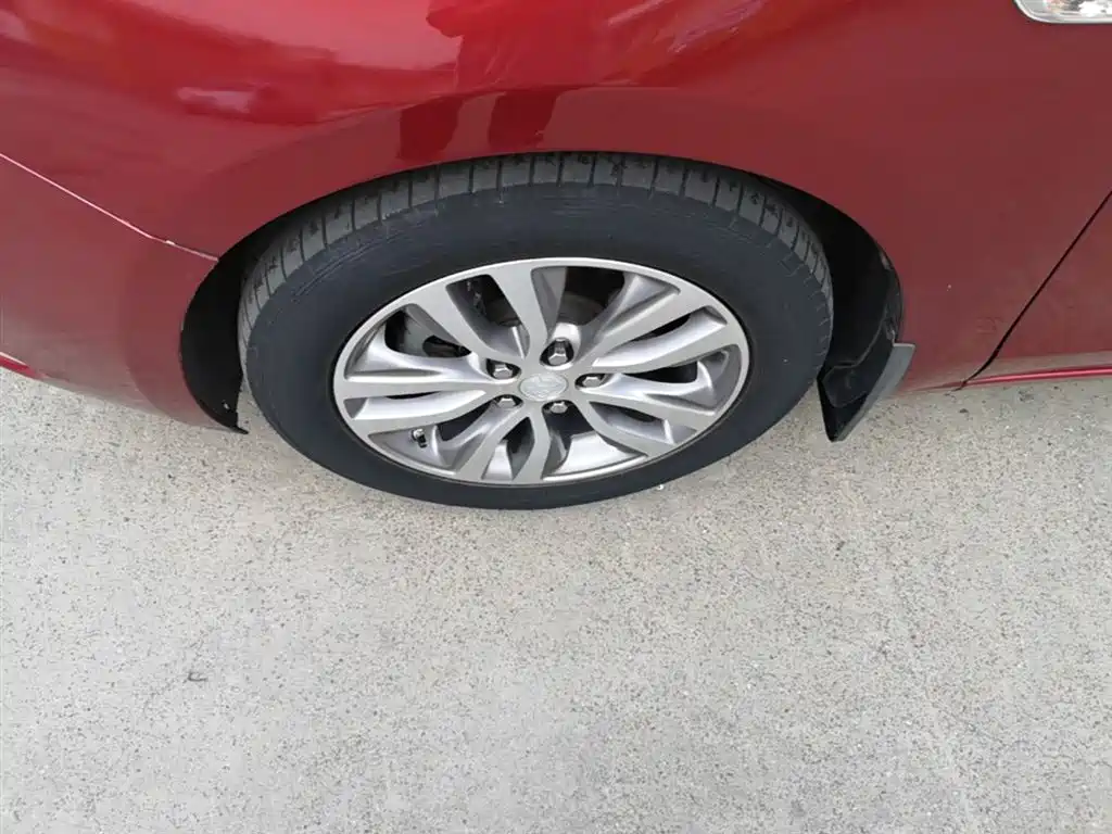 Buick Excelle 2019 18T Auto Connected Elite China VI фото 23
