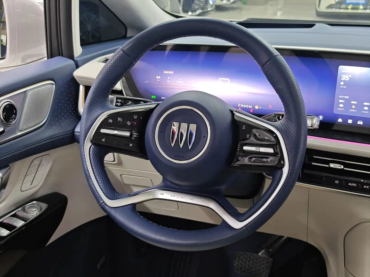 Buick Century 2023 2.0T 6-Seat World Edition фото 11