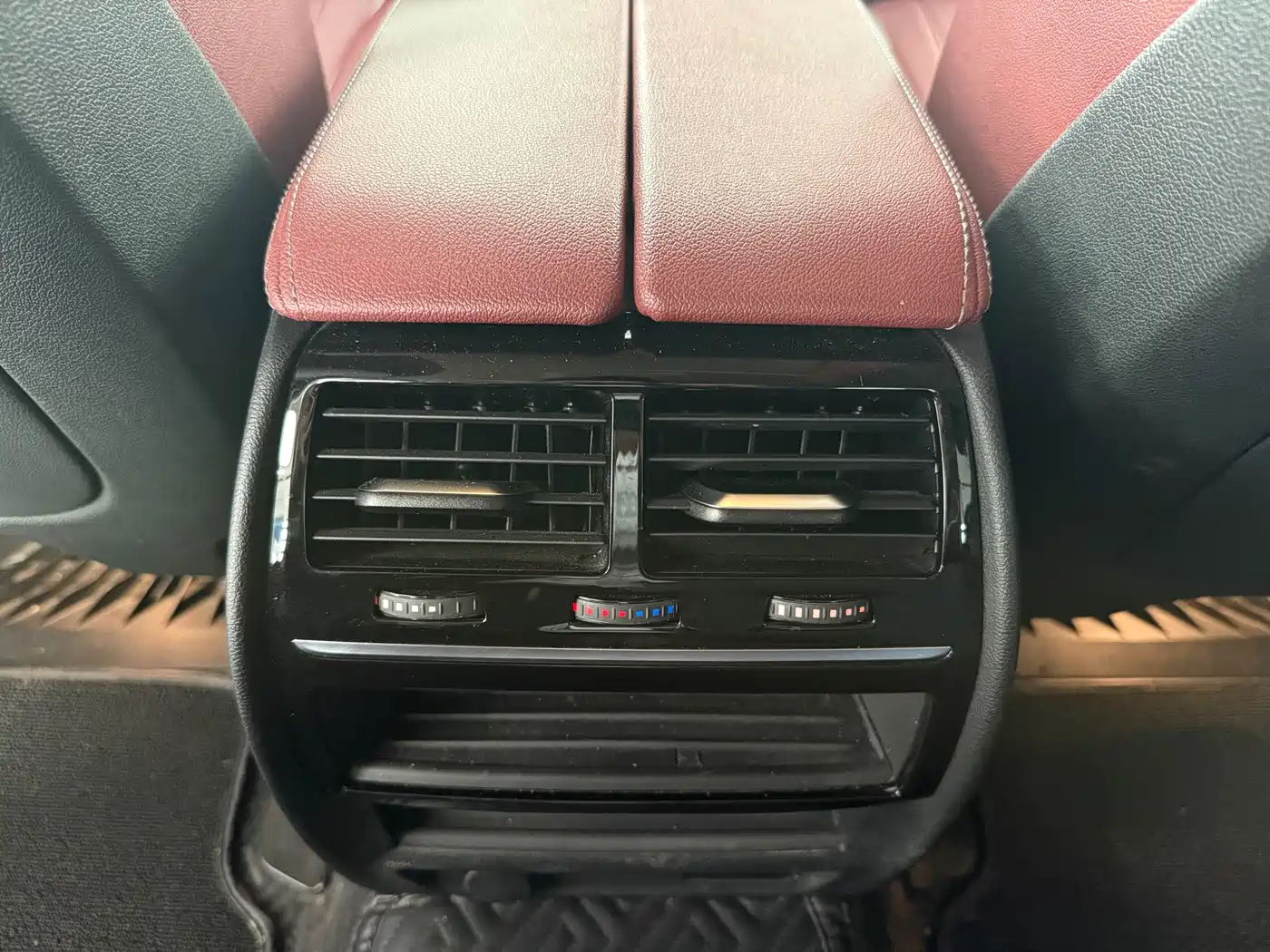 BMW 5 Series 2022 525Li Luxury Package фото 10