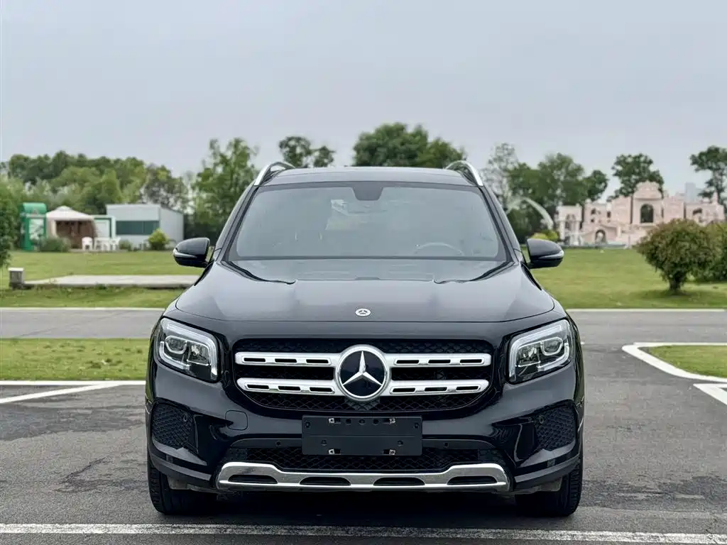 Mercedes-Benz GLB 2022 Facelift GLB 200 Dynamic Style фото 2
