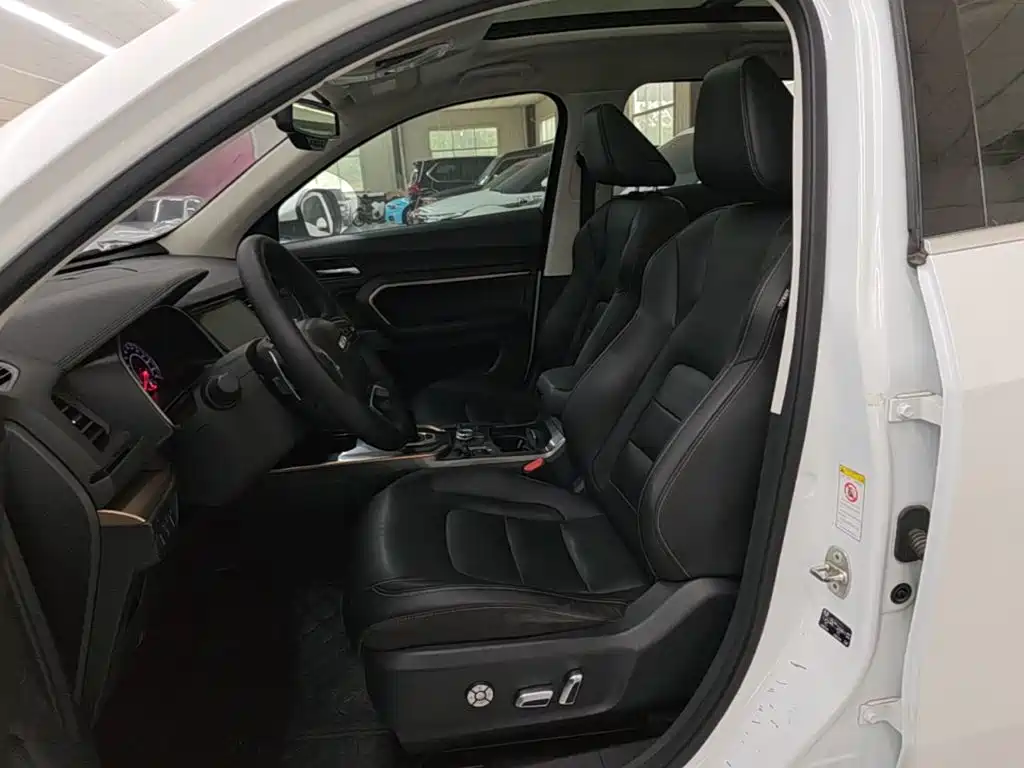 Фото 15 - Haval H6