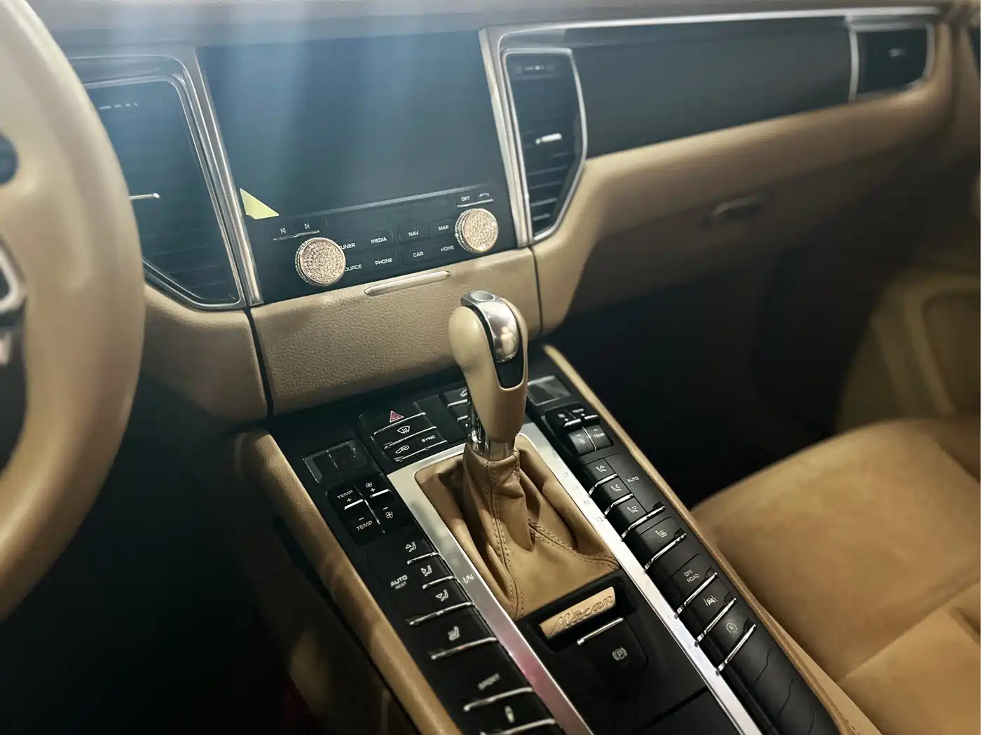 Porsche Macan 2017 Macan 2.0T фото 12