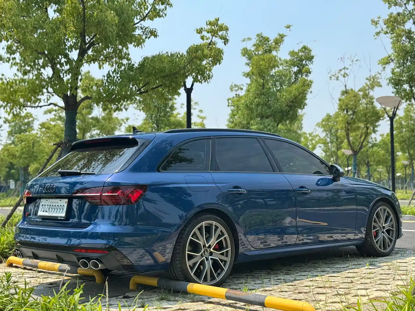 Audi S4 2025 S4 Avant 3.0TFSI фото 12