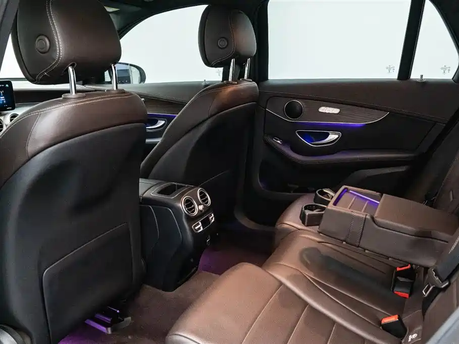 Mercedes-Benz GLC 2022 Facelift GLC 300 L 4MATIC Dynamic Collector's Edition фото 7