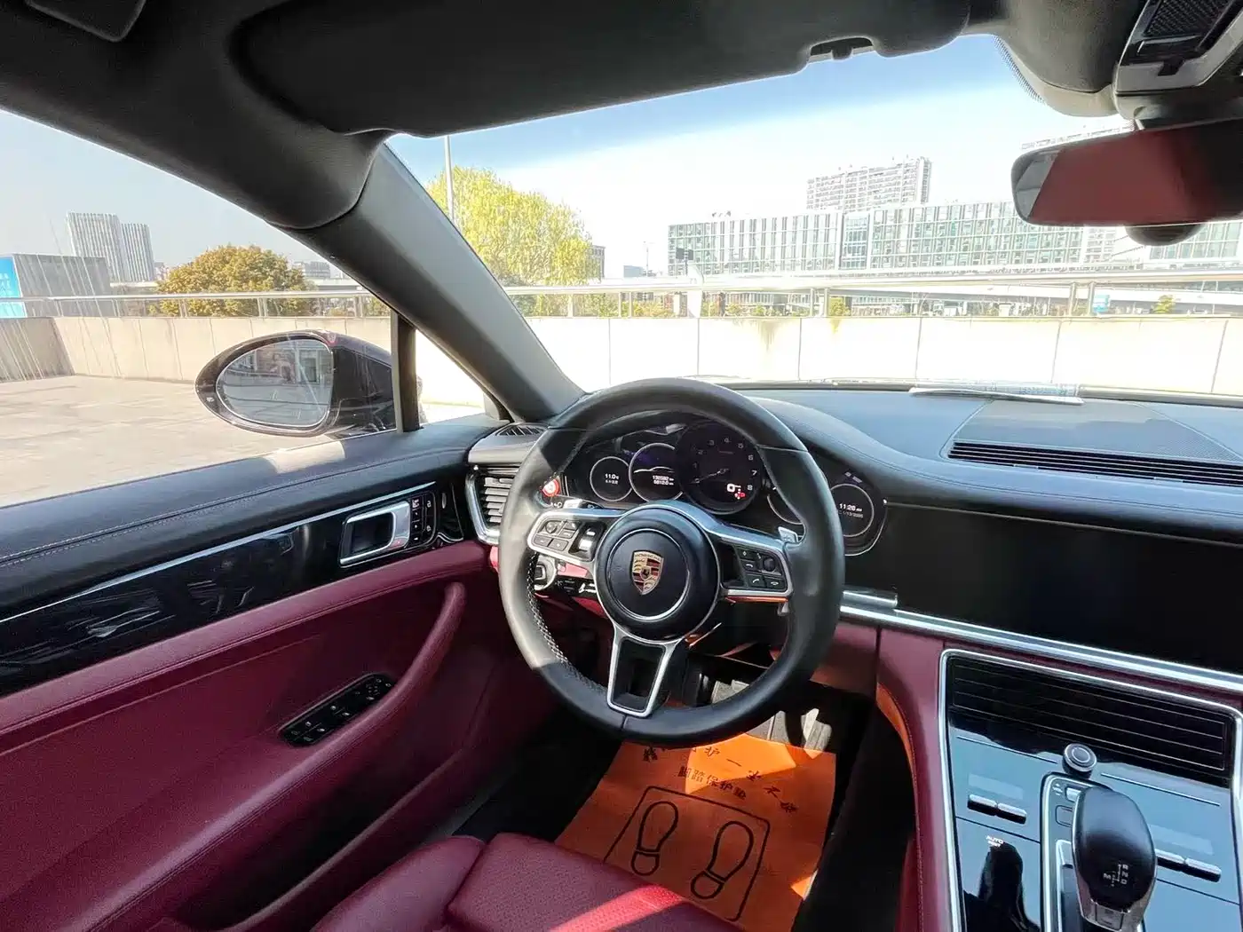 Porsche Panamera 2020 Panamera 10th Anniversary Edition 2.9T фото 9