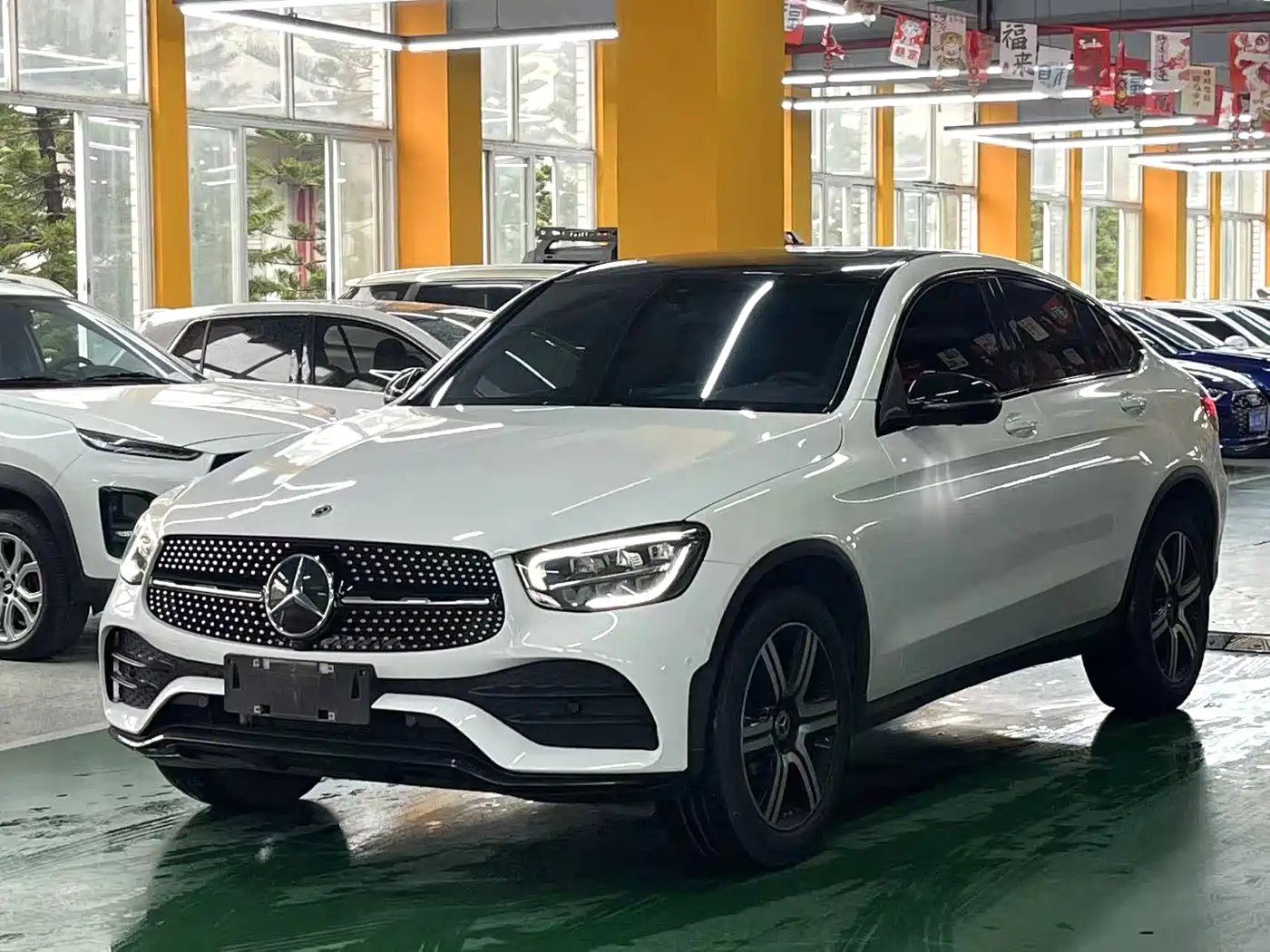Mercedes-Benz GLC 2022 Facelift GLC 260 L 4MATIC Dynamic фото 2