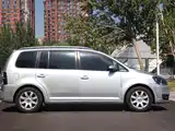 Фото 15 - Volkswagen Touran