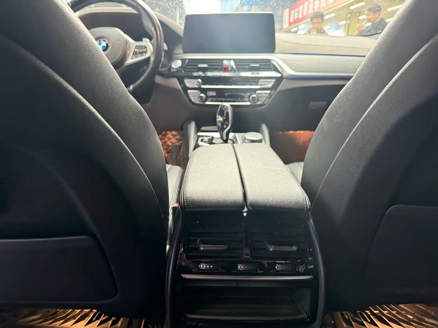 BMW 5 Series 2021 530Li Leading M Sport Package фото 9