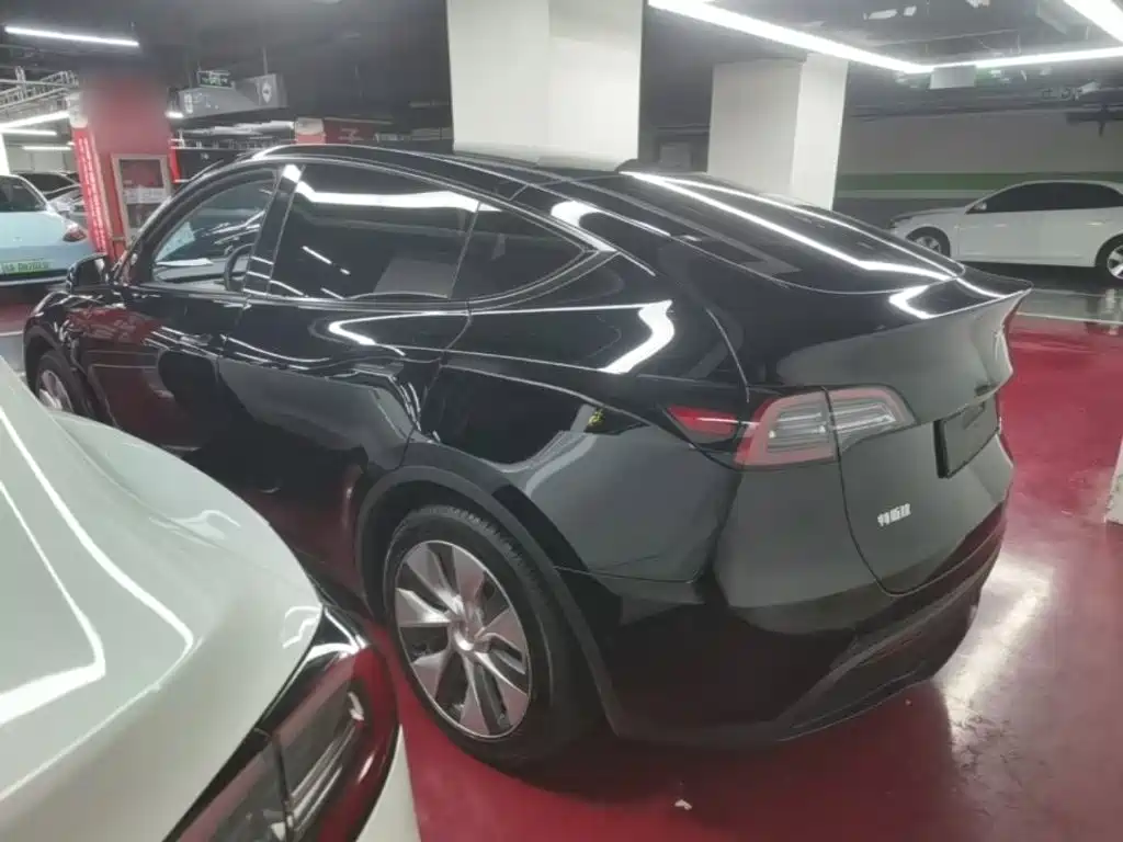 Фото 5 - Tesla Model Y