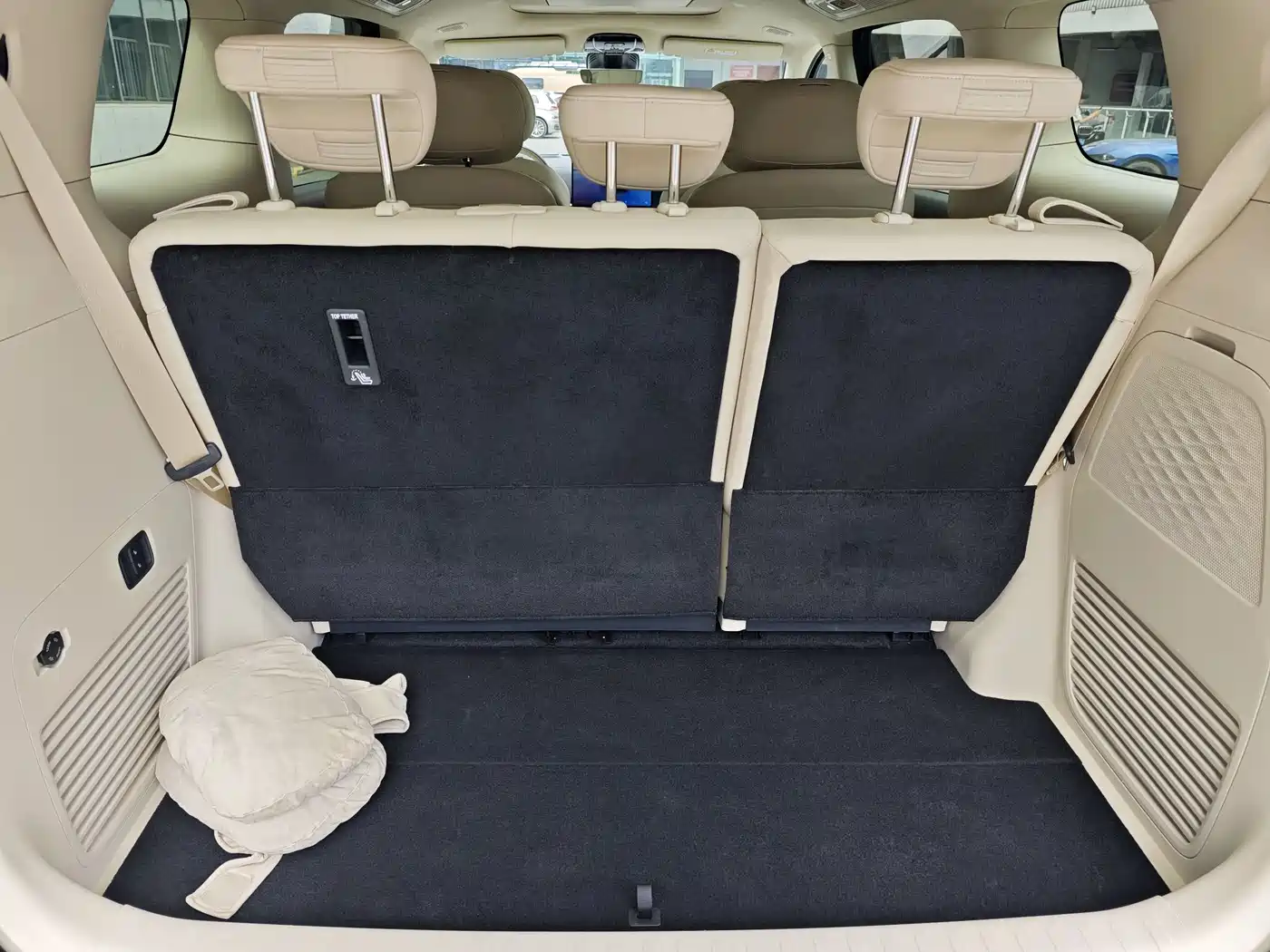 Voyah Auto Voyah Dreamer 2025 PHEV 4WD Kunpeng Premium Edition фото 18