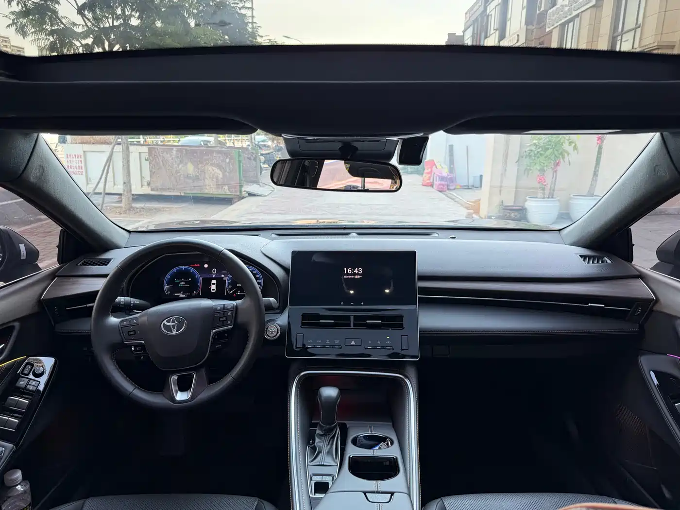 Toyota Avalon 2024 2.0L Luxury Edition фото 5