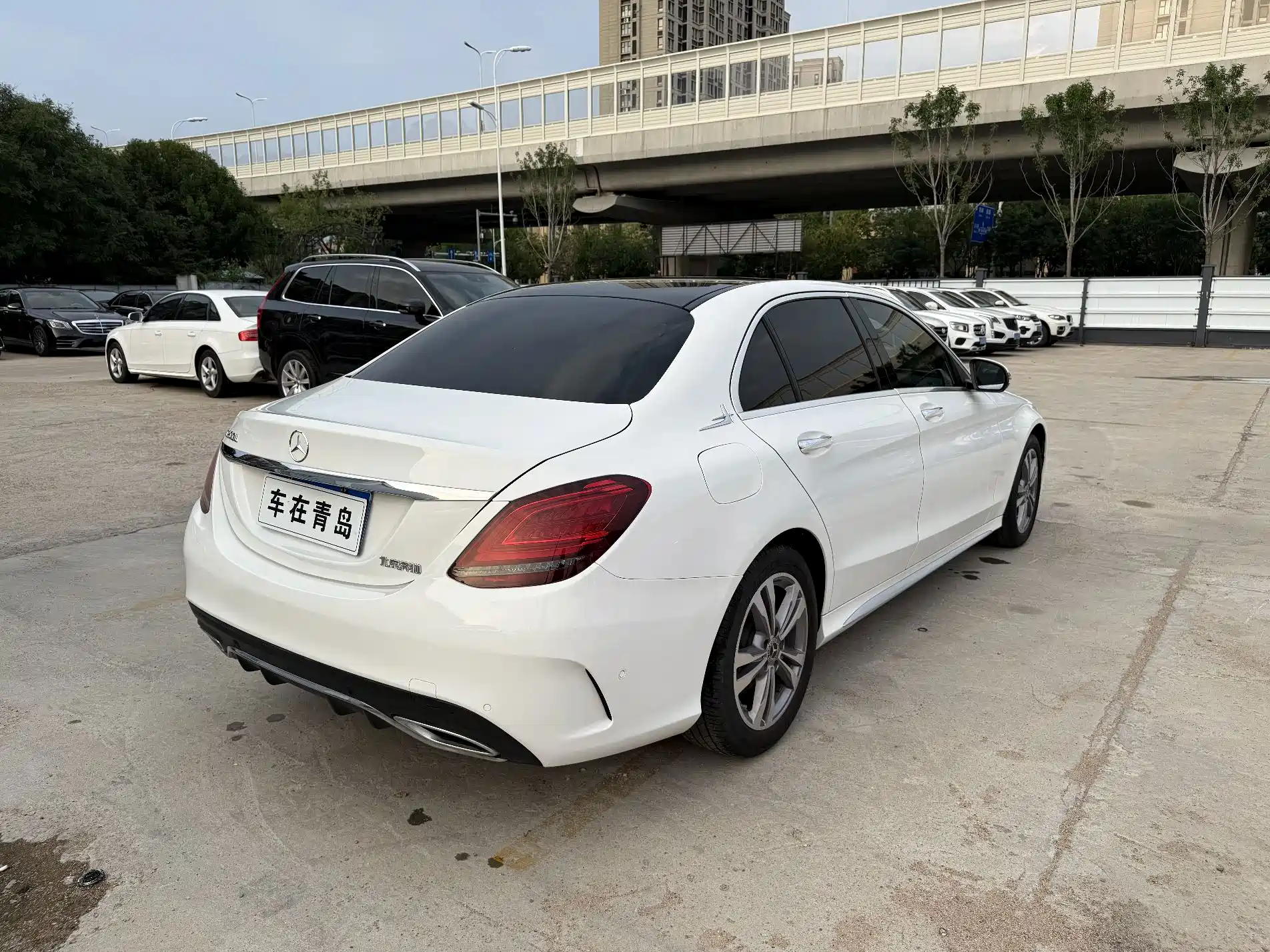 Фото 11 - Mercedes-Benz C-Class