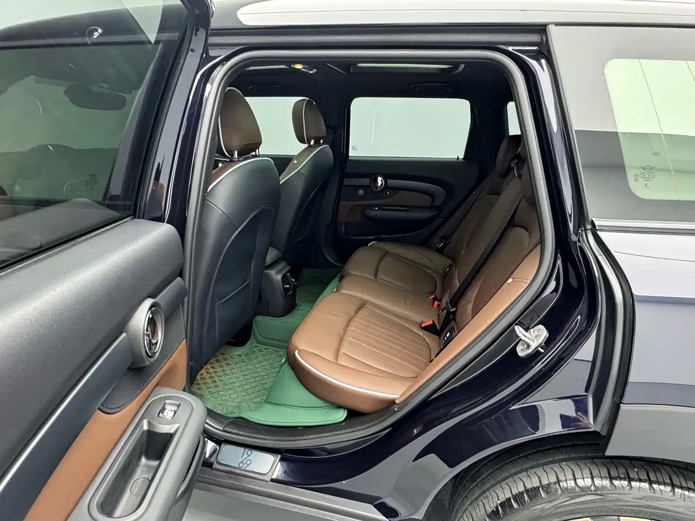MINI CLUBMAN 2024 2023 Final Edition The Last Gentleman Commemorative Edition