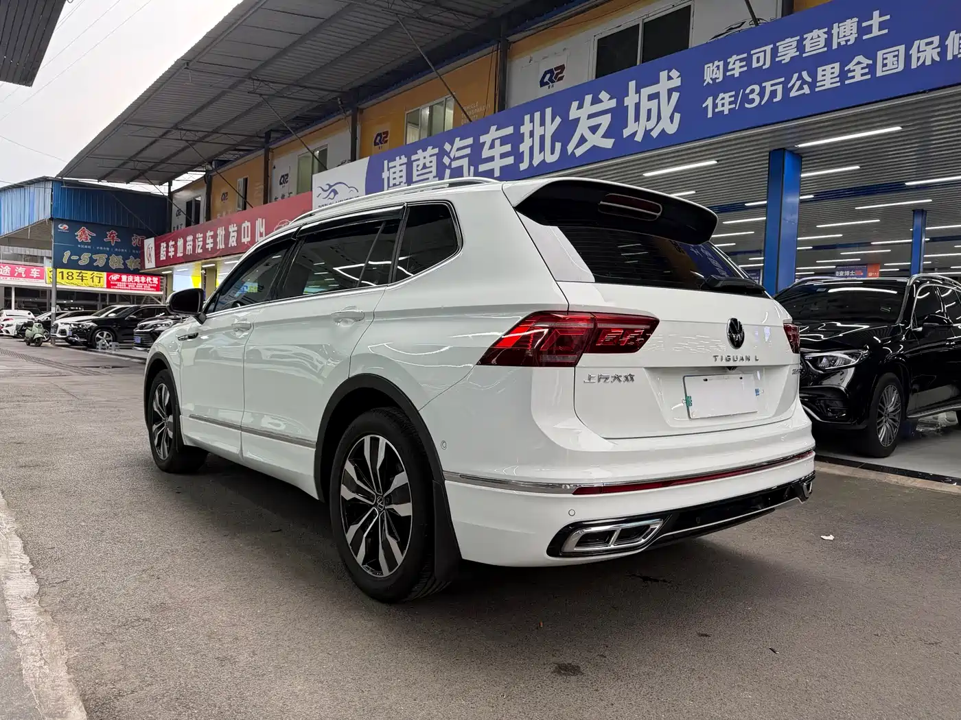 Volkswagen Tiguan L 2024 330TSI Automatic 2WD R-Line Premium Enjoyment Edition фото 22