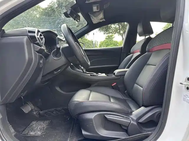 Фото 8 - MG MG5